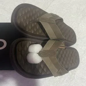 Brand new in box flip flops Aldo Aldo | Shoes | Brand New In Box Flip Flops Aldo | Poshmark main image 3